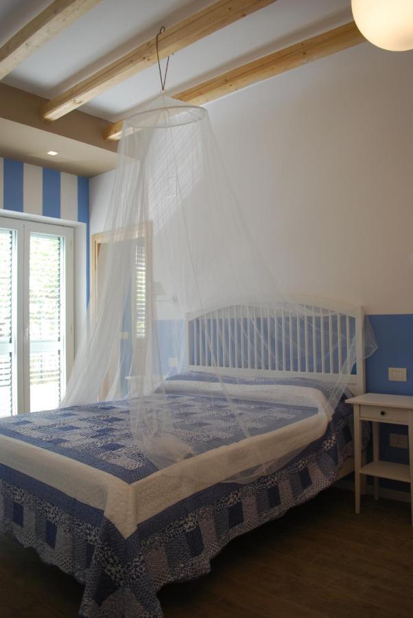 Casa Polly B&B Гротамаре Екстериор снимка