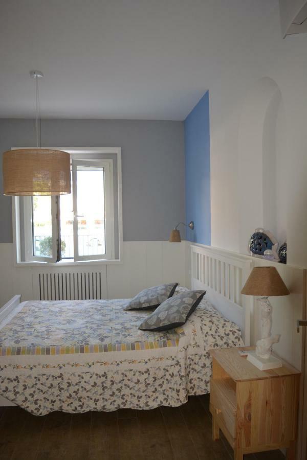 Casa Polly B&B Гротамаре Екстериор снимка